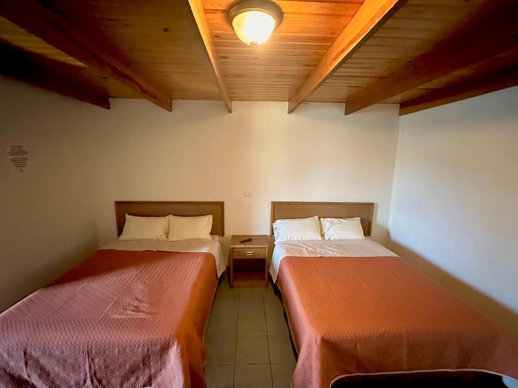 Hotel Towi Creel Exterior photo